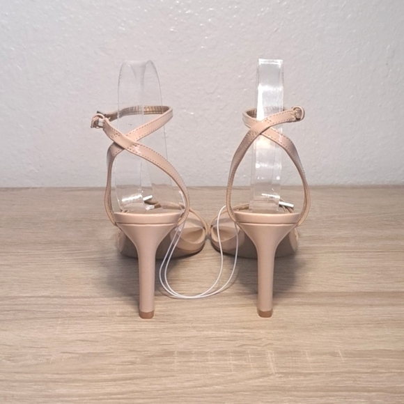 NEW NINE WEST SQUARE TOE HEELS IN NUDE - Picture 4 of 11